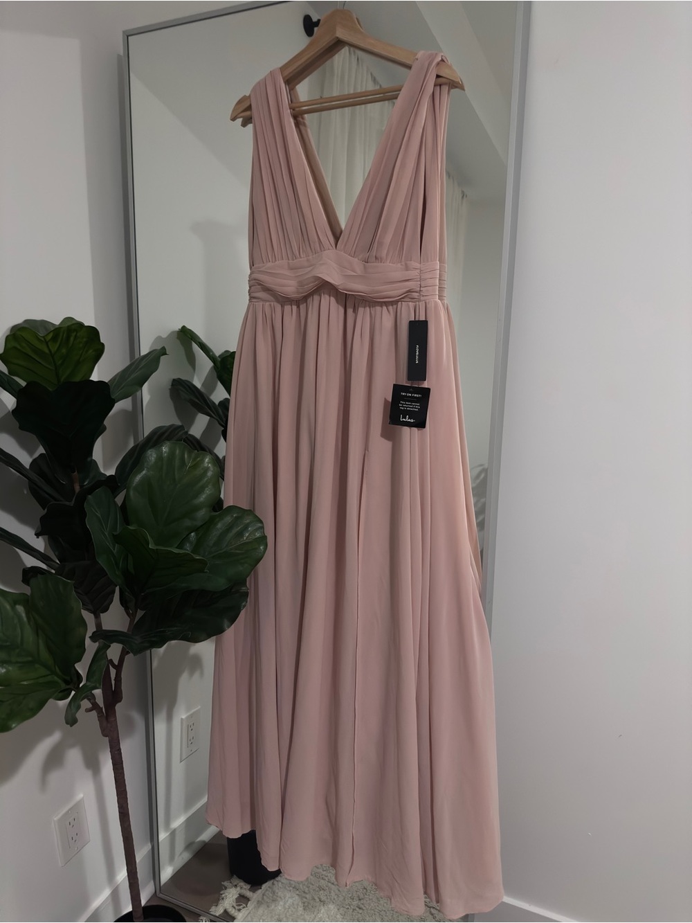 Lulu's Soft Blush Pink V-Neck Maxi Dress